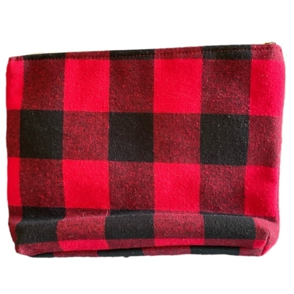 ALL IS MERRY & BRIGHT Cosmetic Toiletries Bag Red and Black Buffalo Plaid NWT - Picture 2 of 8